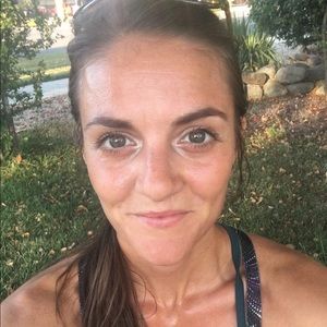 Meet your Posher, Ariel